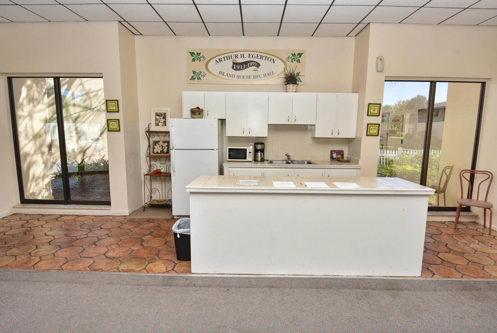 2050 Oleander Blvd #5-306 Fort Pierce, FL 34950