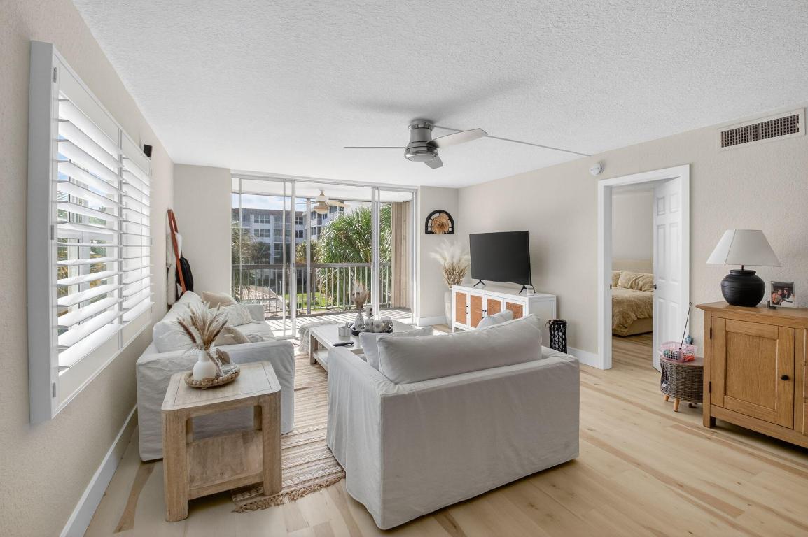 2809 Florida Blvd #310 Delray Beach, FL 33483