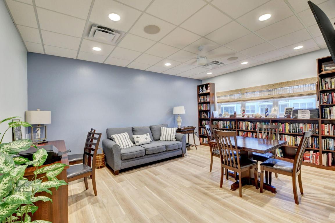 2809 Florida Blvd #310 Delray Beach, FL 33483