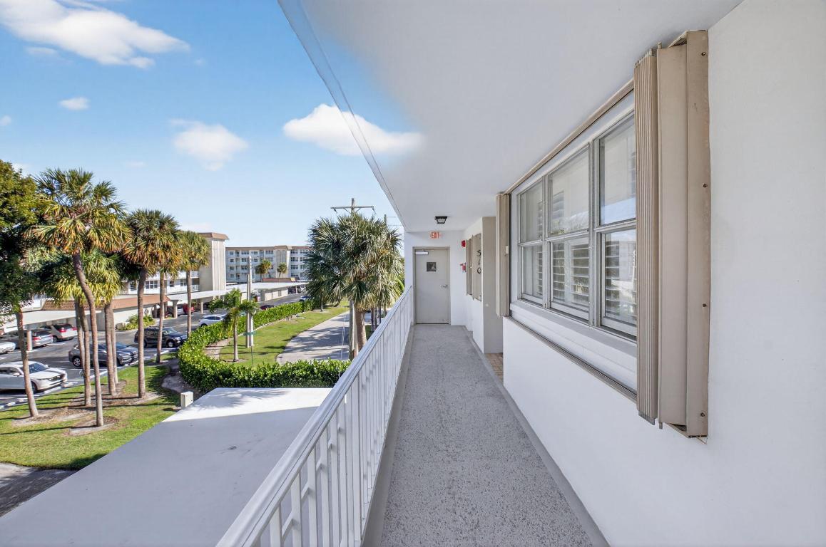 2809 Florida Blvd #310 Delray Beach, FL 33483