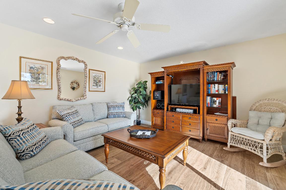 1420 Ocean #28d Jupiter, FL 33477