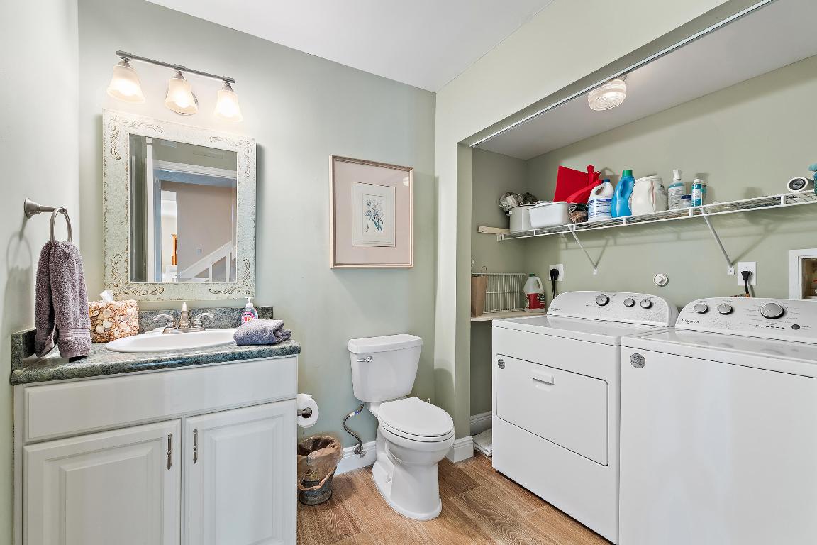 1420 Ocean #28d Jupiter, FL 33477