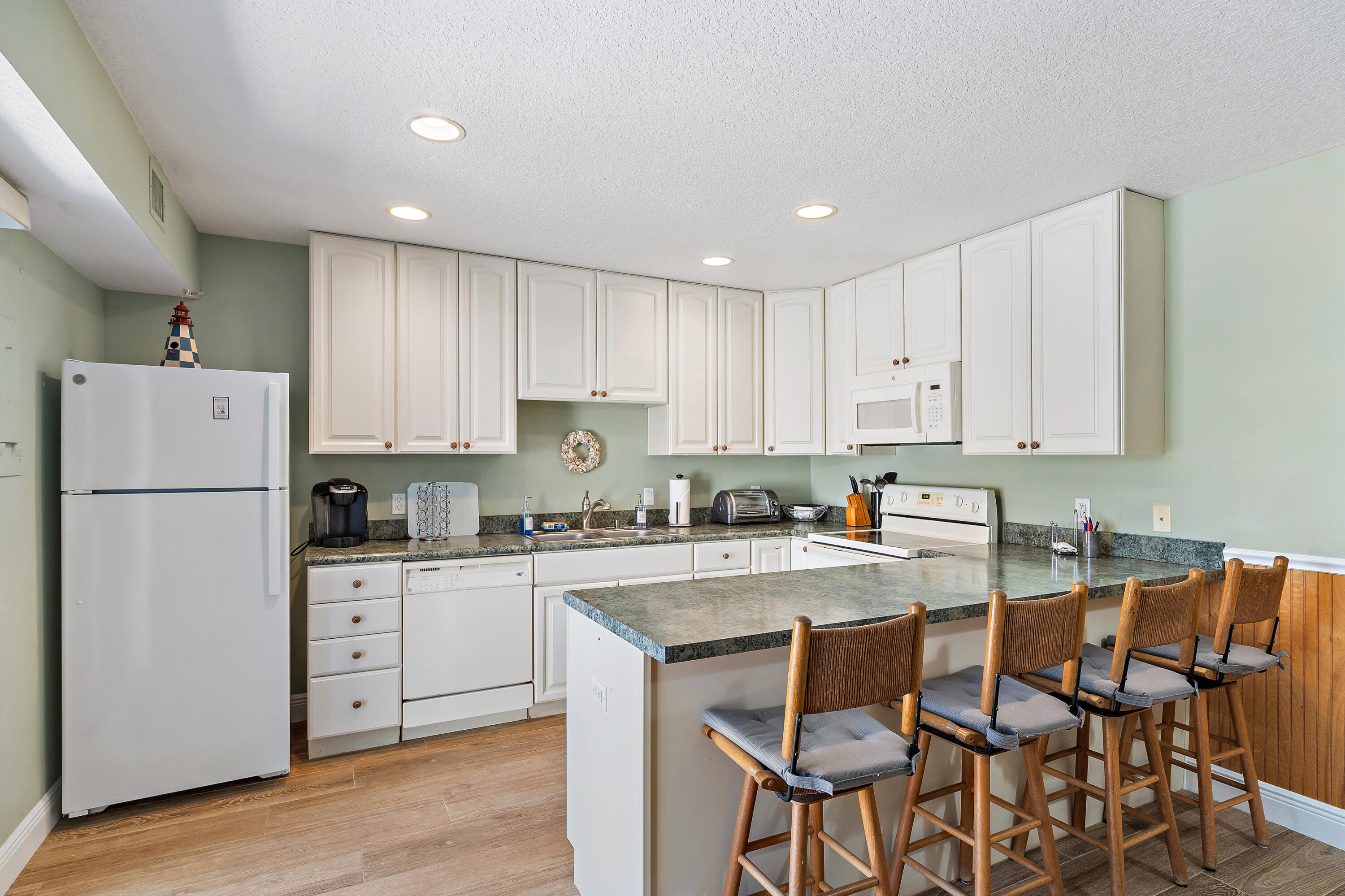 1420 Ocean #28d Jupiter, FL 33477