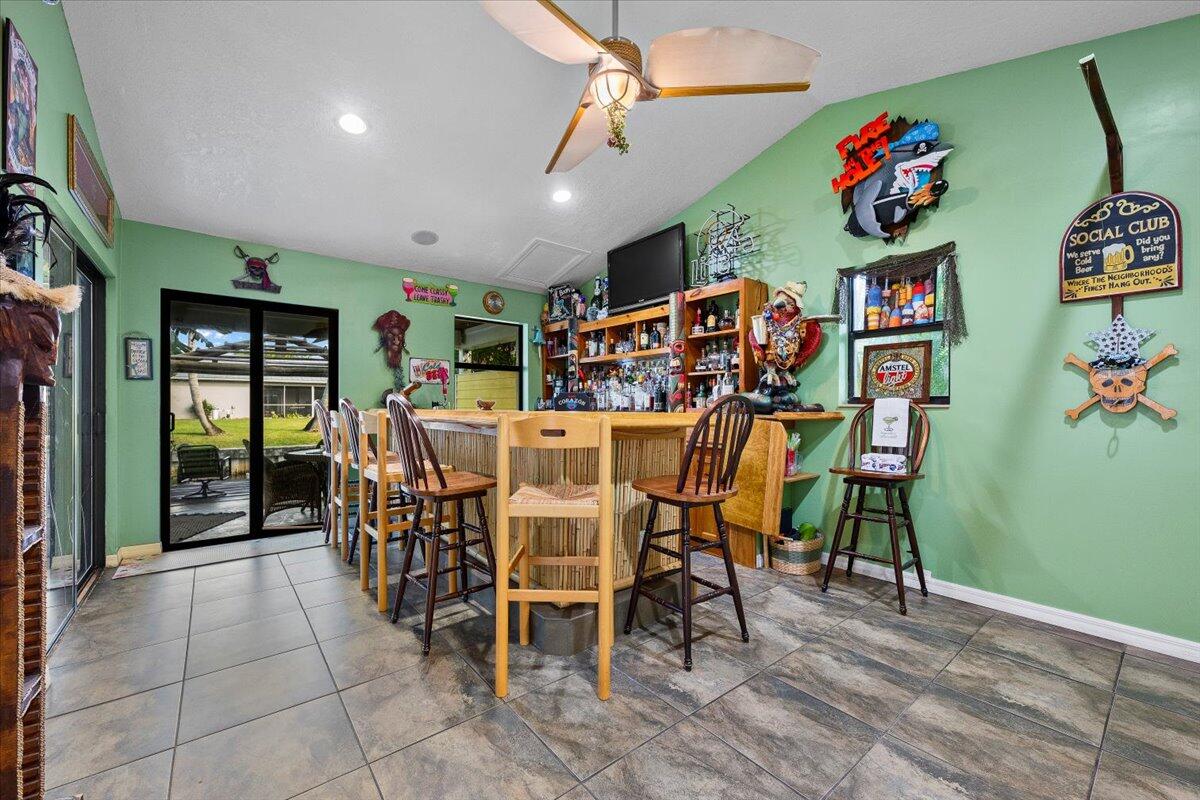 9363 SE Cove Pt Tequesta, FL 33469