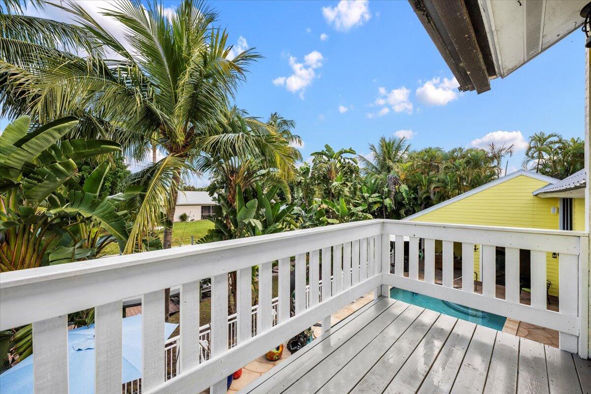 9363 SE Cove Pt Tequesta, FL 33469