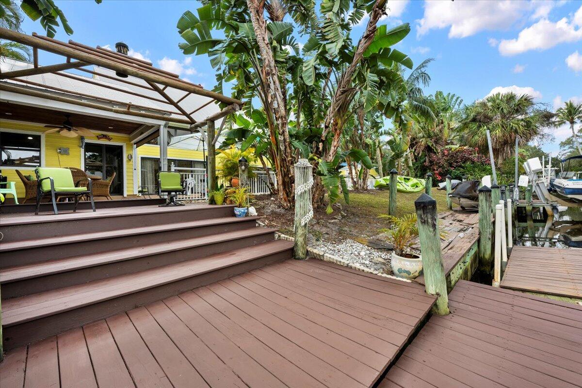 9363 SE Cove Pt Tequesta, FL 33469