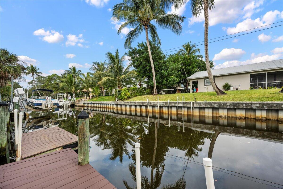 9363 SE Cove Pt Tequesta, FL 33469