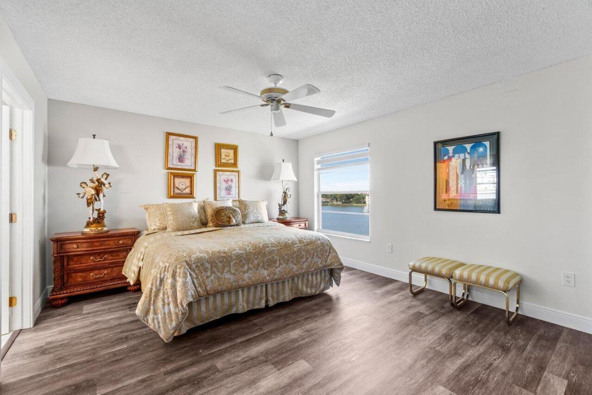 14095 Royal Vis #409 Delray Beach, FL 33484