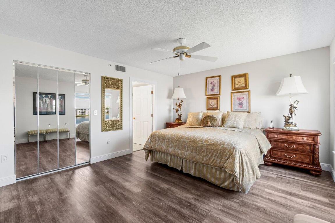 14095 Royal Vis #409 Delray Beach, FL 33484