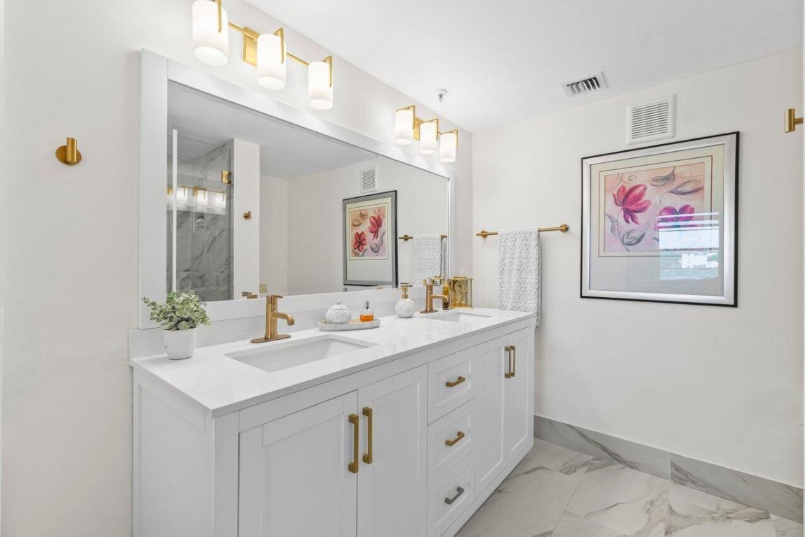 14095 Royal Vis #409 Delray Beach, FL 33484