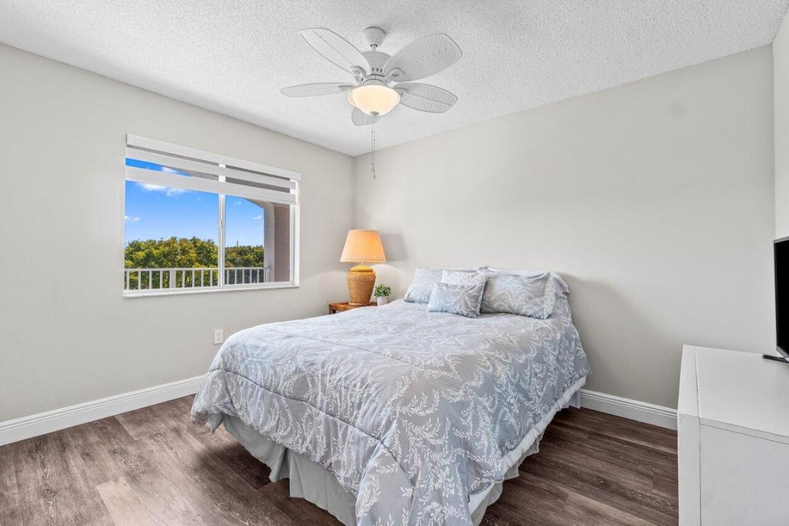 14095 Royal Vis #409 Delray Beach, FL 33484