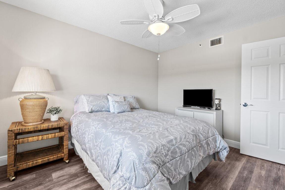 14095 Royal Vis #409 Delray Beach, FL 33484