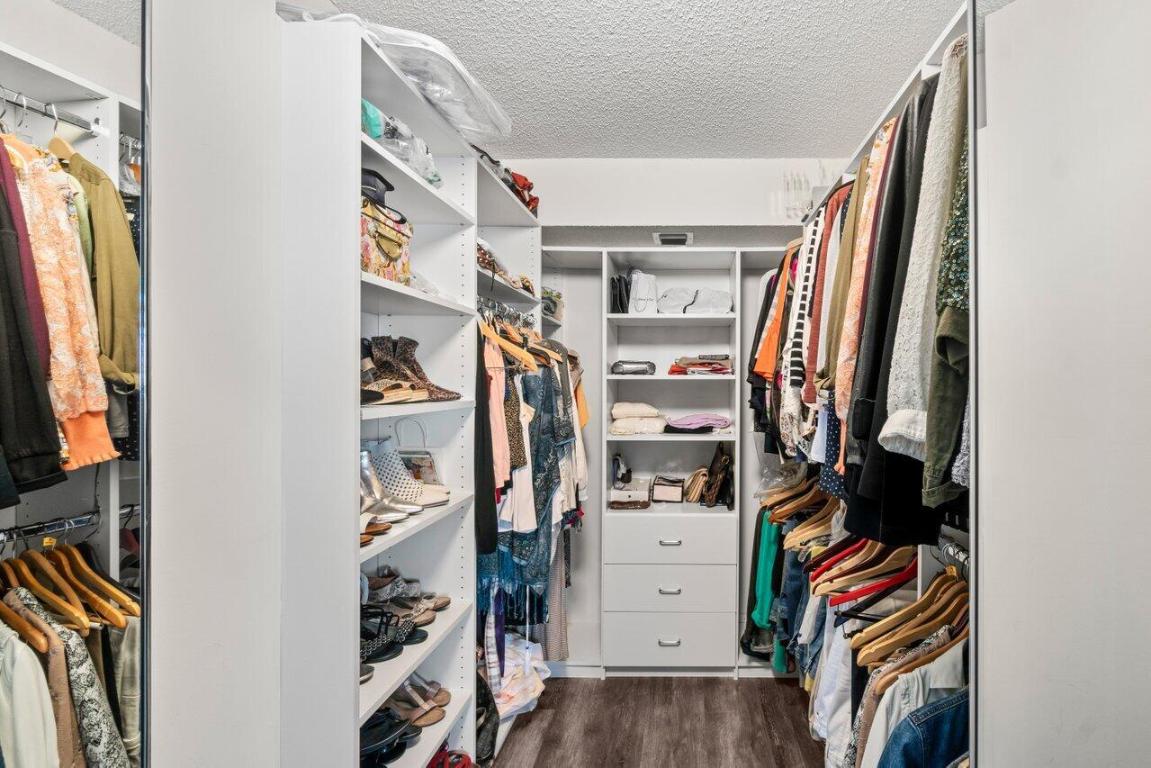 14095 Royal Vis #409 Delray Beach, FL 33484