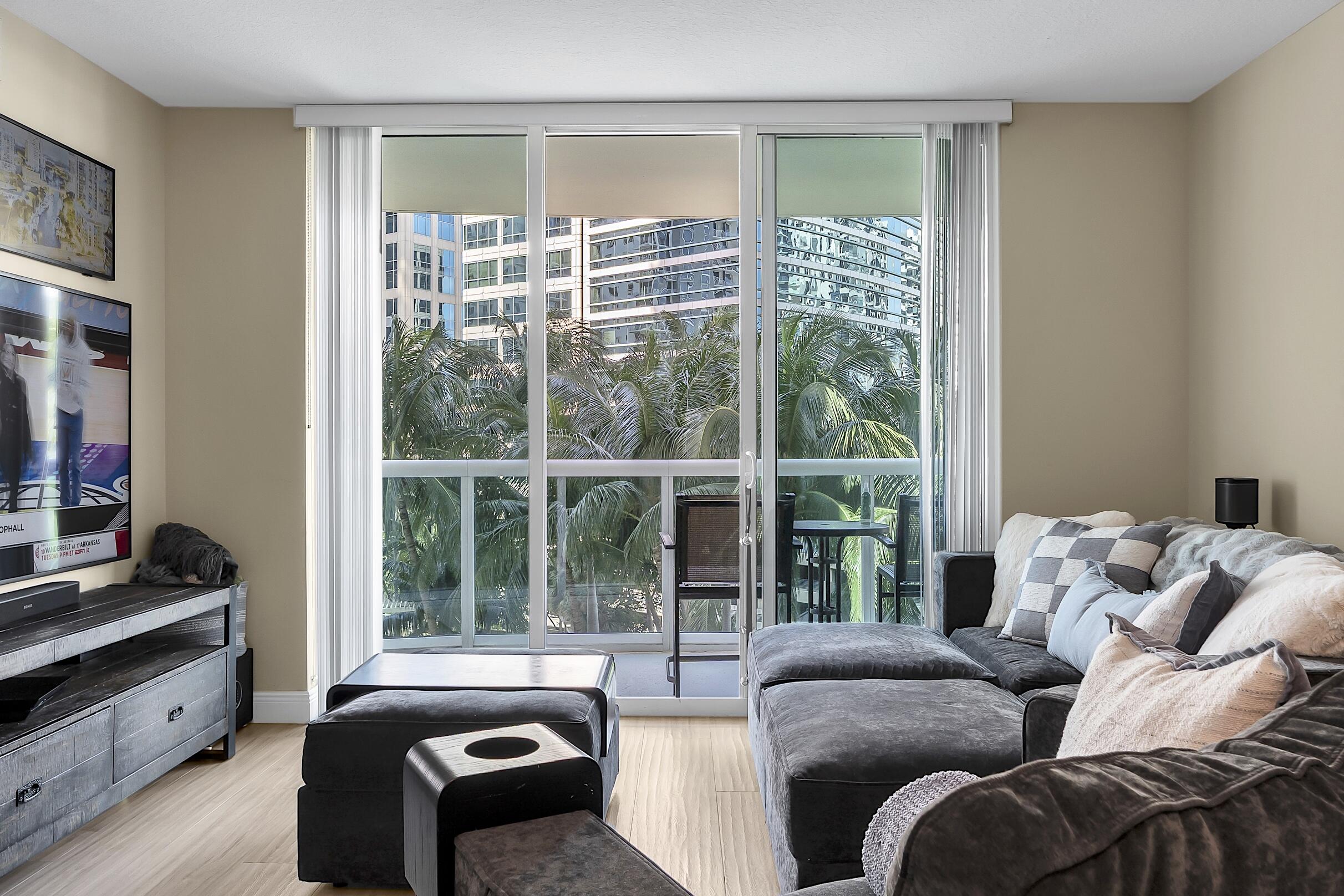 347 N New Riv #1007 Fort Lauderdale, FL 33301