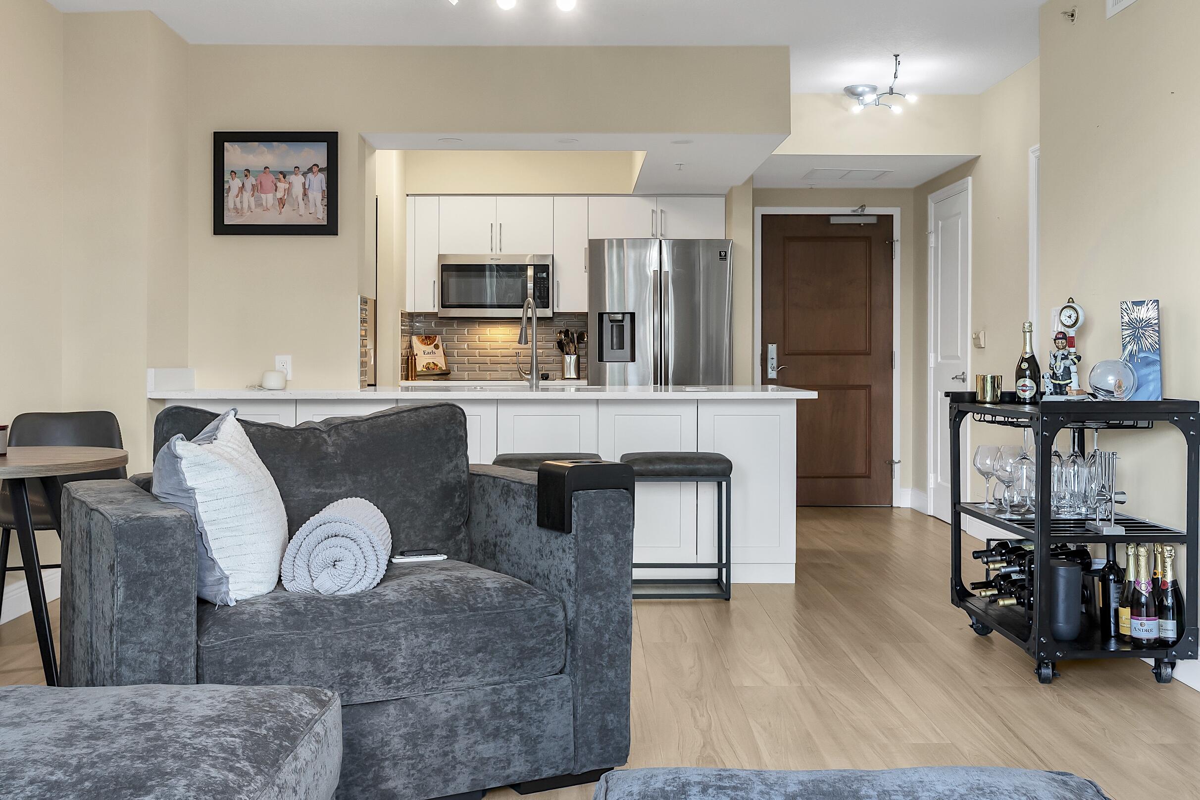 347 N New Riv #1007 Fort Lauderdale, FL 33301