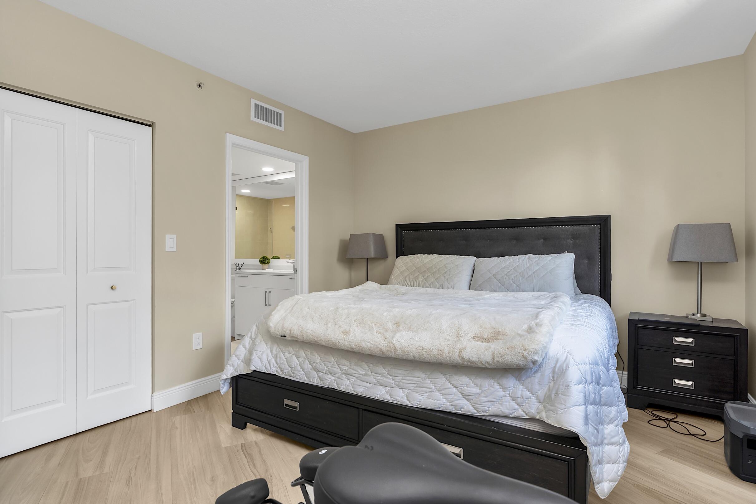 347 N New Riv #1007 Fort Lauderdale, FL 33301