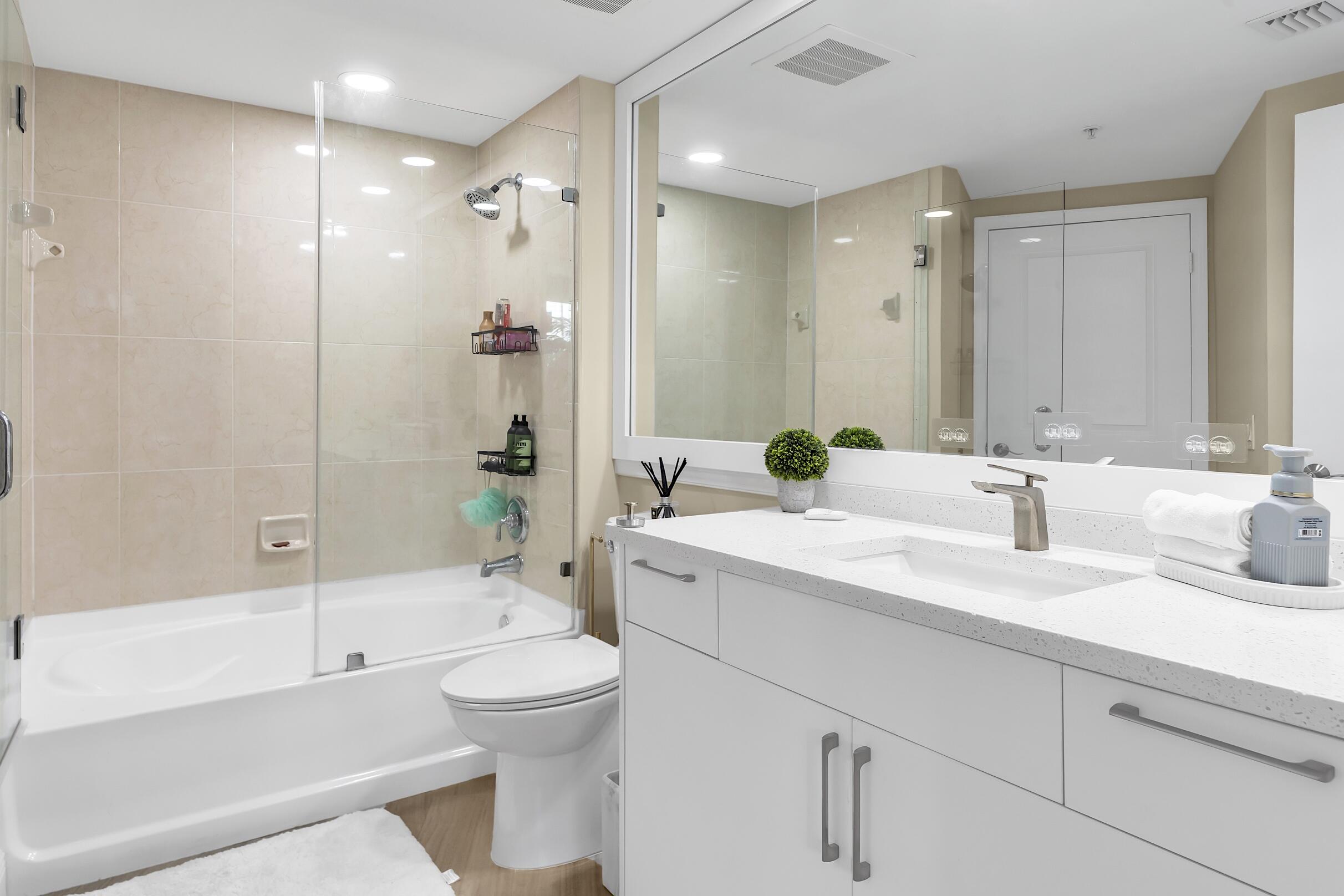 347 N New Riv #1007 Fort Lauderdale, FL 33301