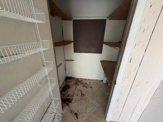 18081 SE Country Clb #121 Tequesta, FL 33469