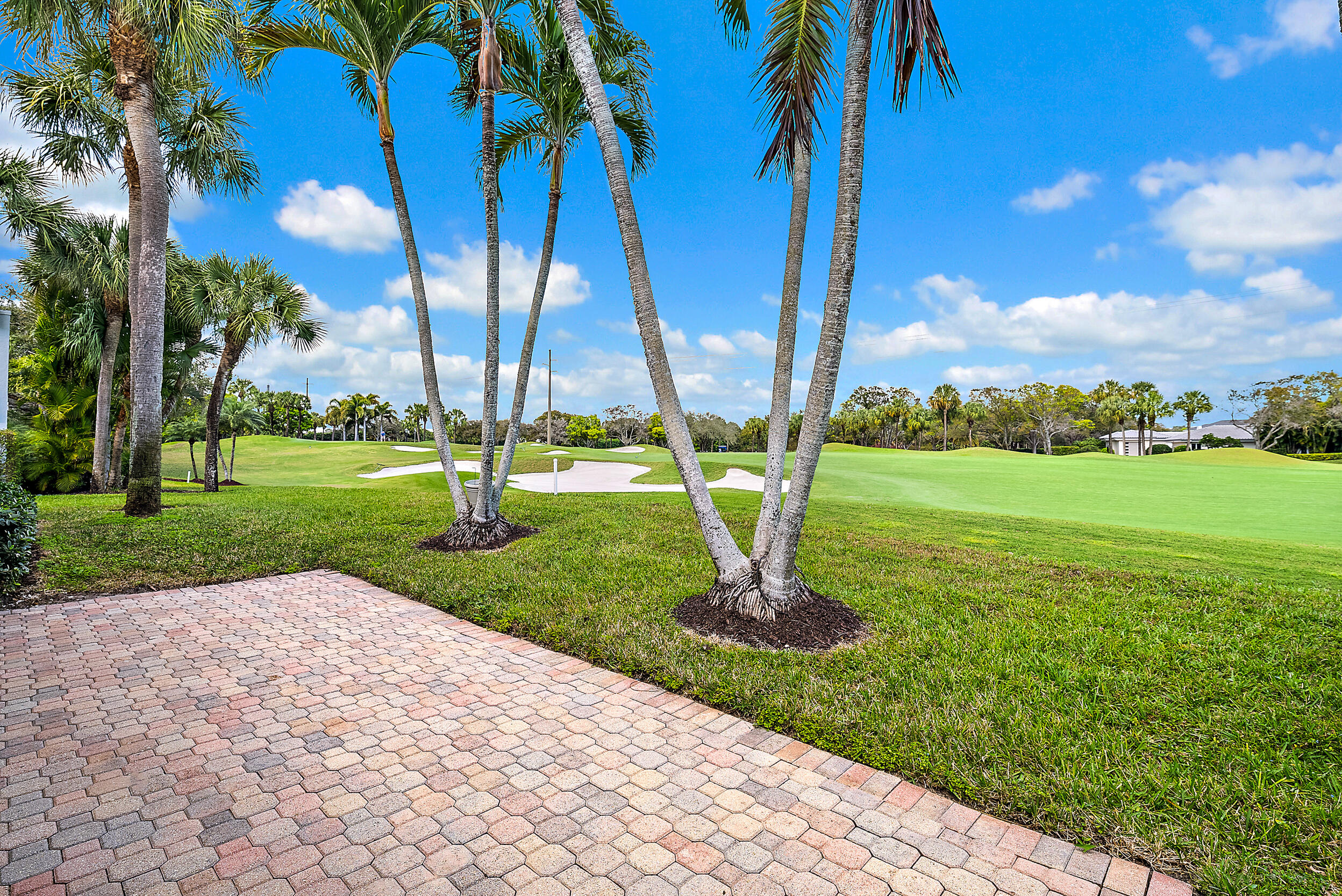 108 Waters Edge Jupiter, FL 33477