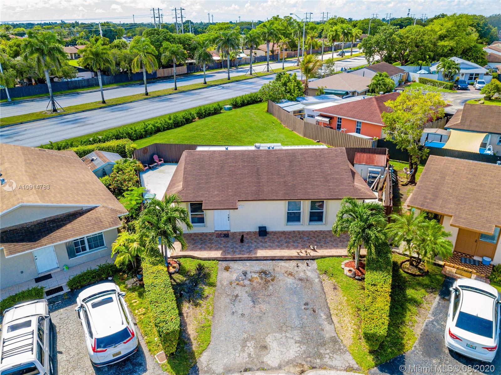 4421 SW 137th Ct