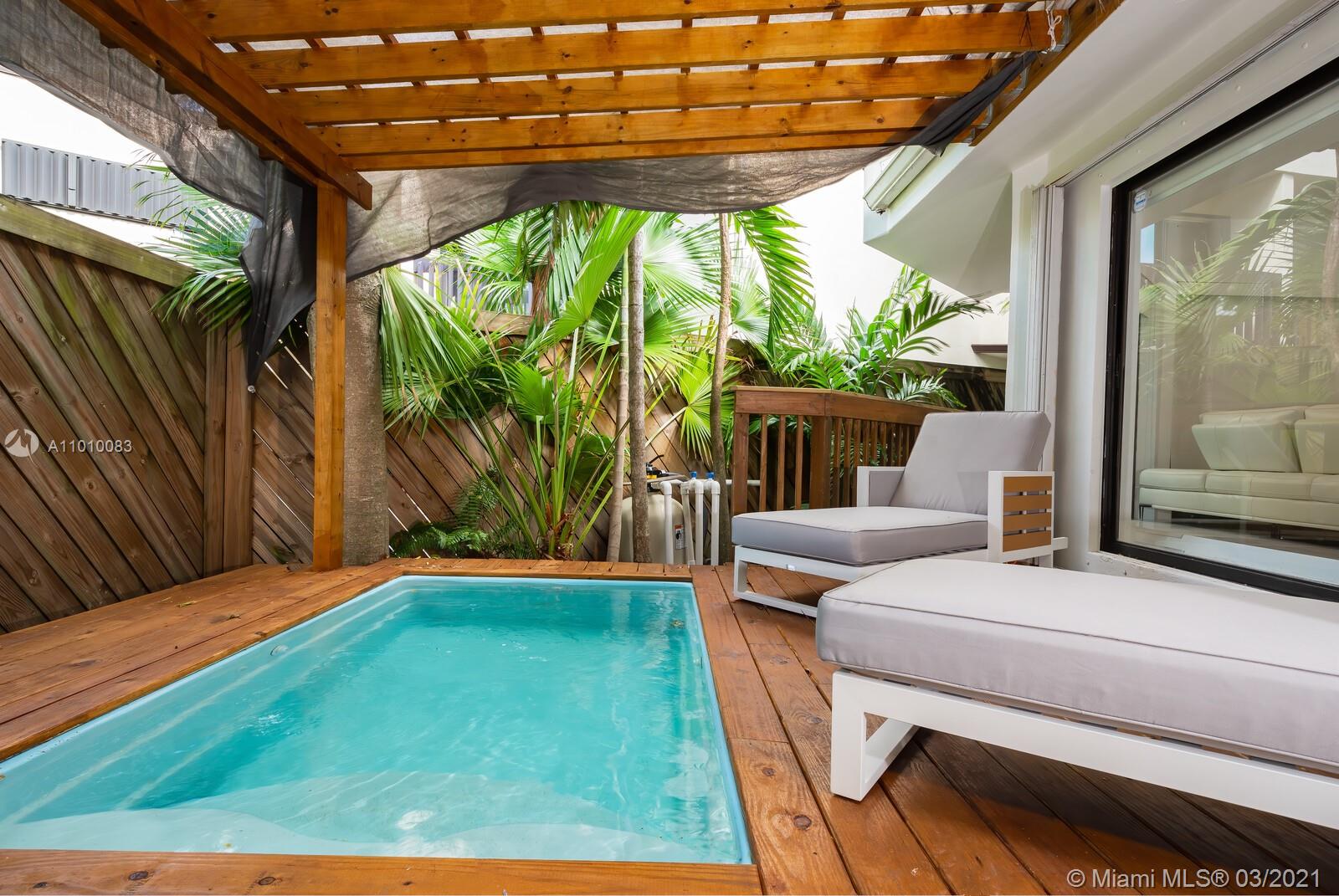 2575 Tigertail Ave -RENOVATED Miami, FL 33133