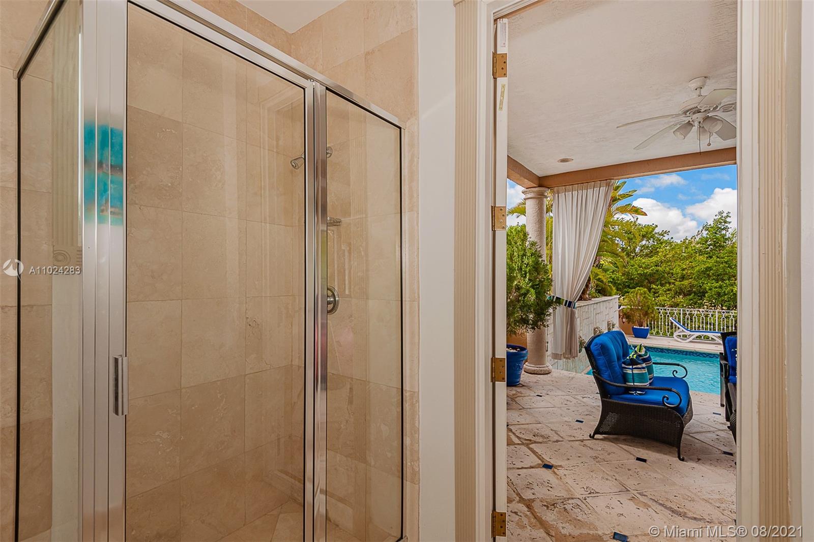 3550 Rockerman Rd Miami, FL 33133