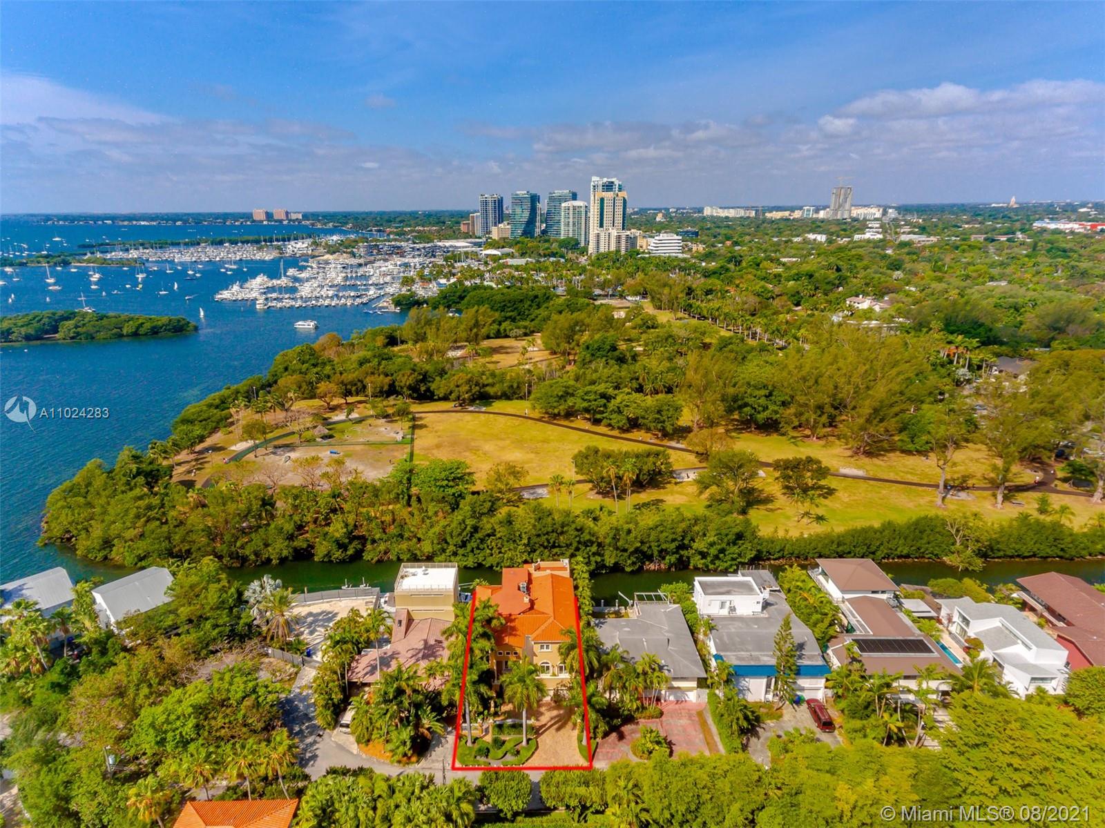 3550 Rockerman Rd Miami, FL 33133