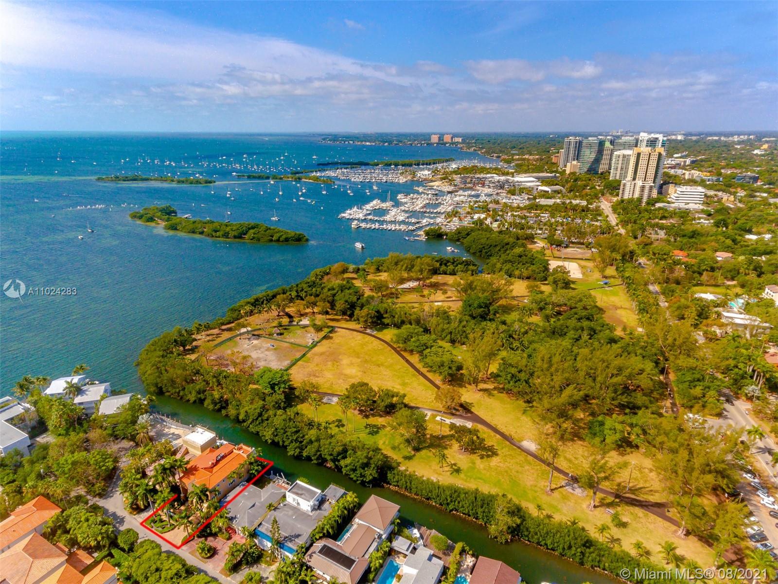 3550 Rockerman Rd Miami, FL 33133