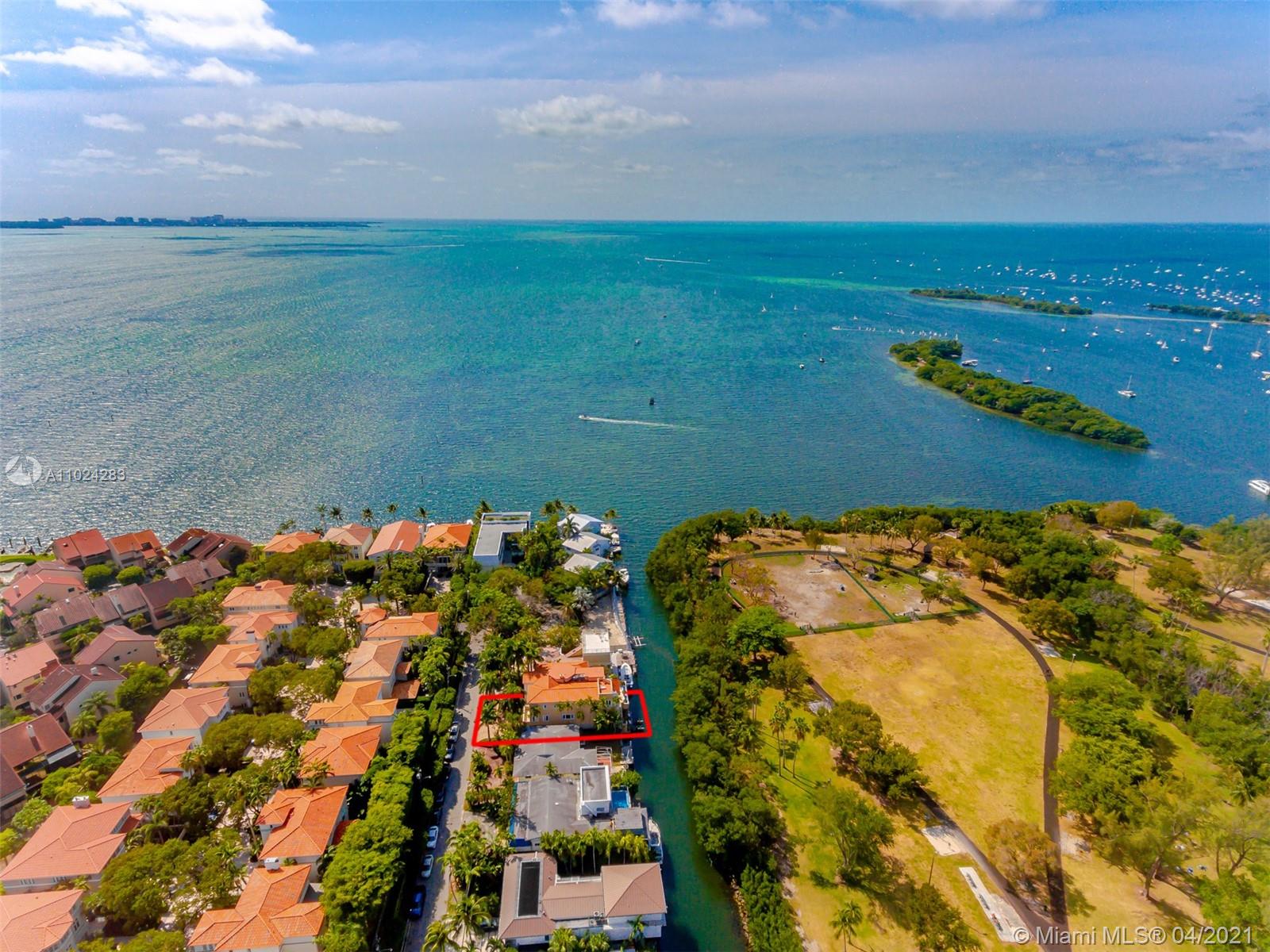 3550 Rockerman Rd Miami, FL 33133