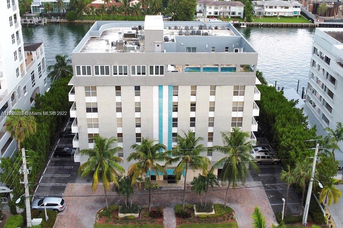 9721 E Bay Harbor D #2B