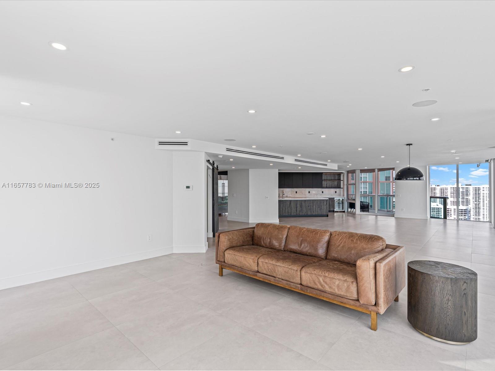 image Hidden Bay Condo79