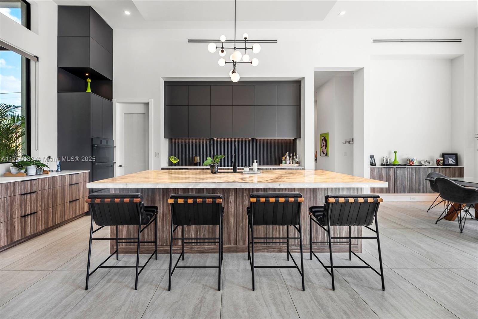 3701 NE 26th Ave Lighthouse Point, FL 33064