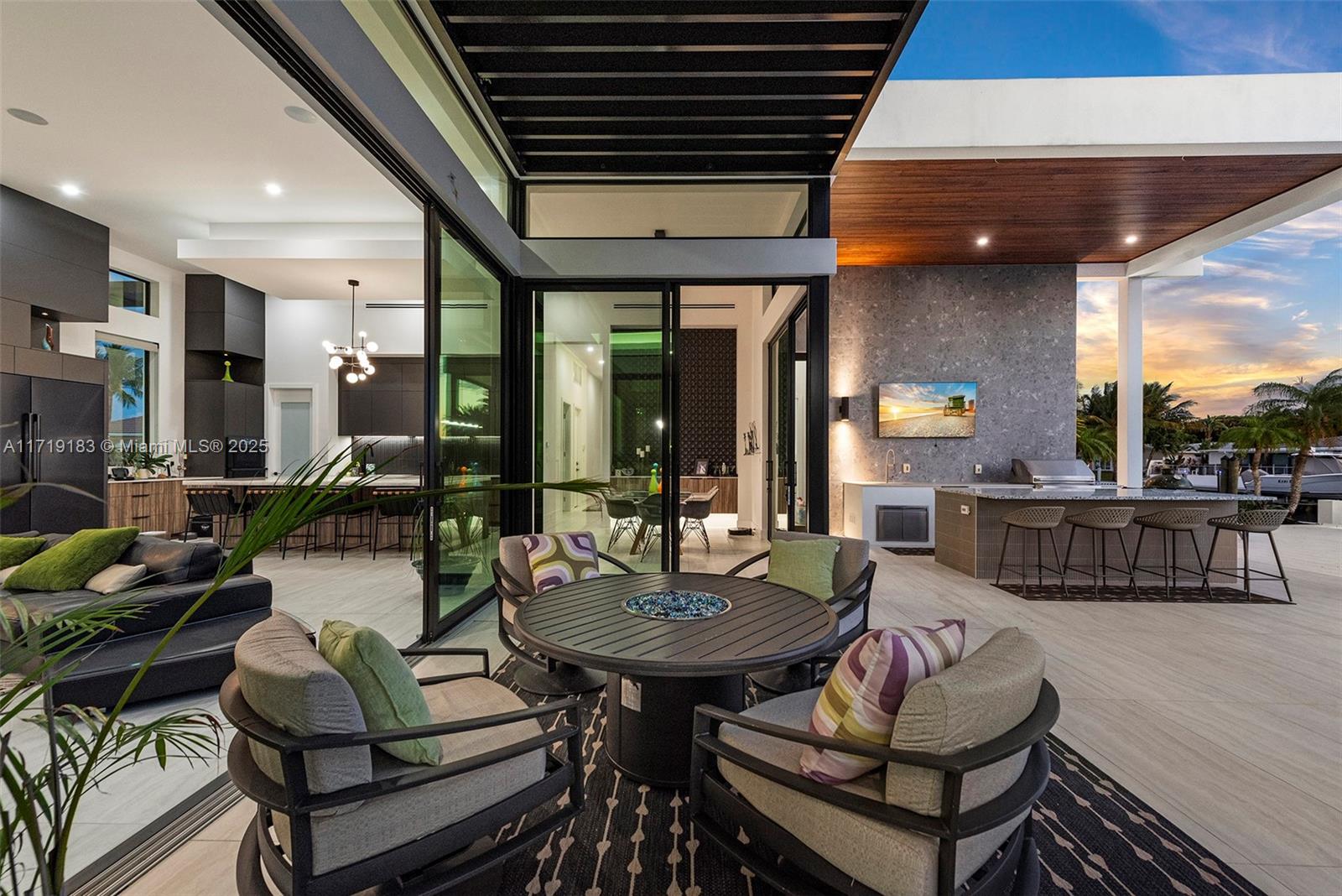 3701 NE 26th Ave Lighthouse Point, FL 33064