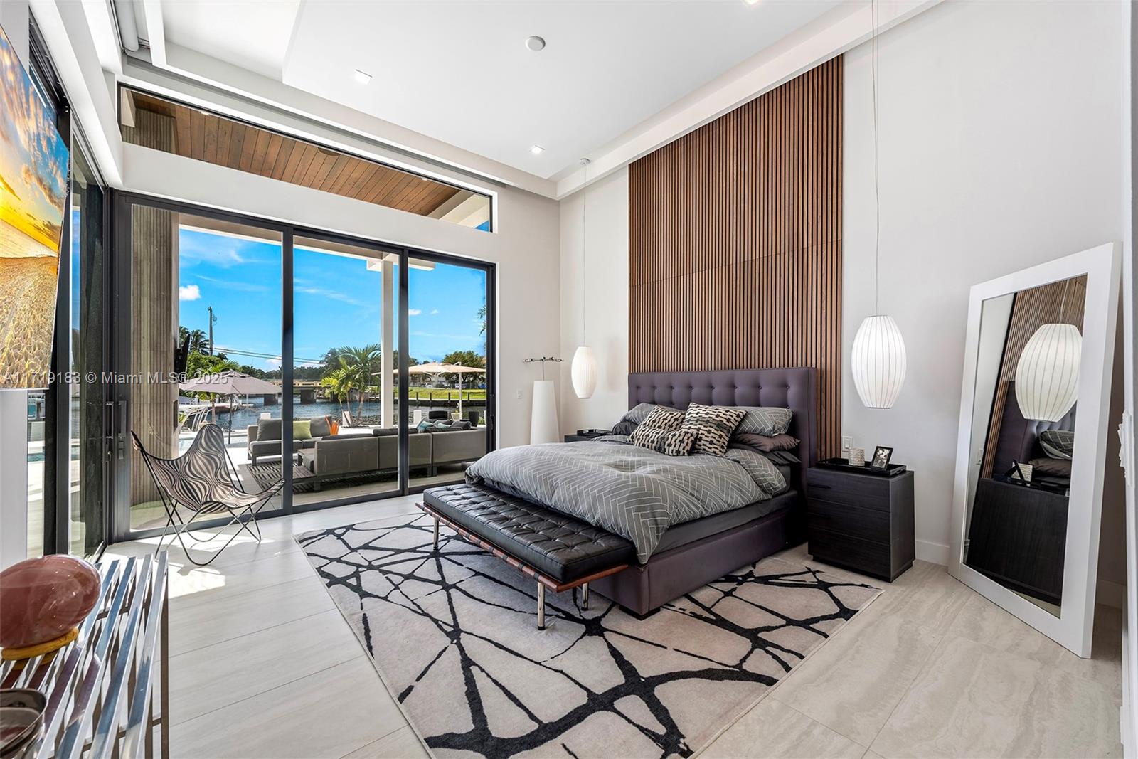 3701 NE 26th Ave Lighthouse Point, FL 33064