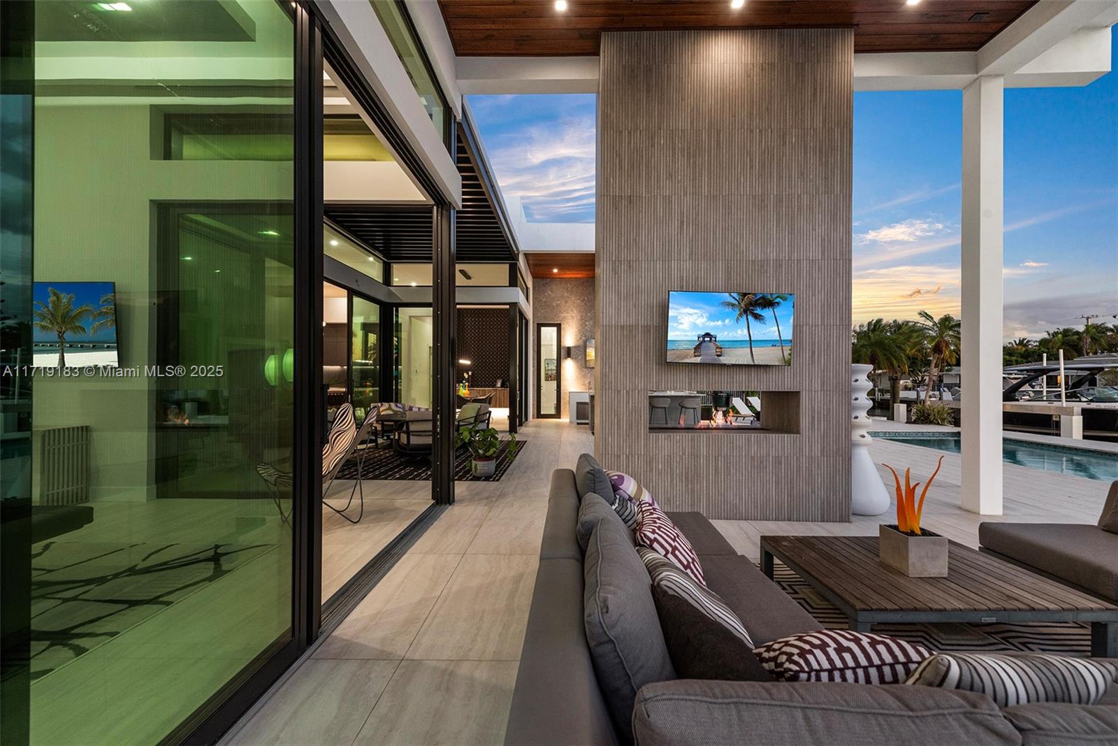 3701 NE 26th Ave Lighthouse Point, FL 33064