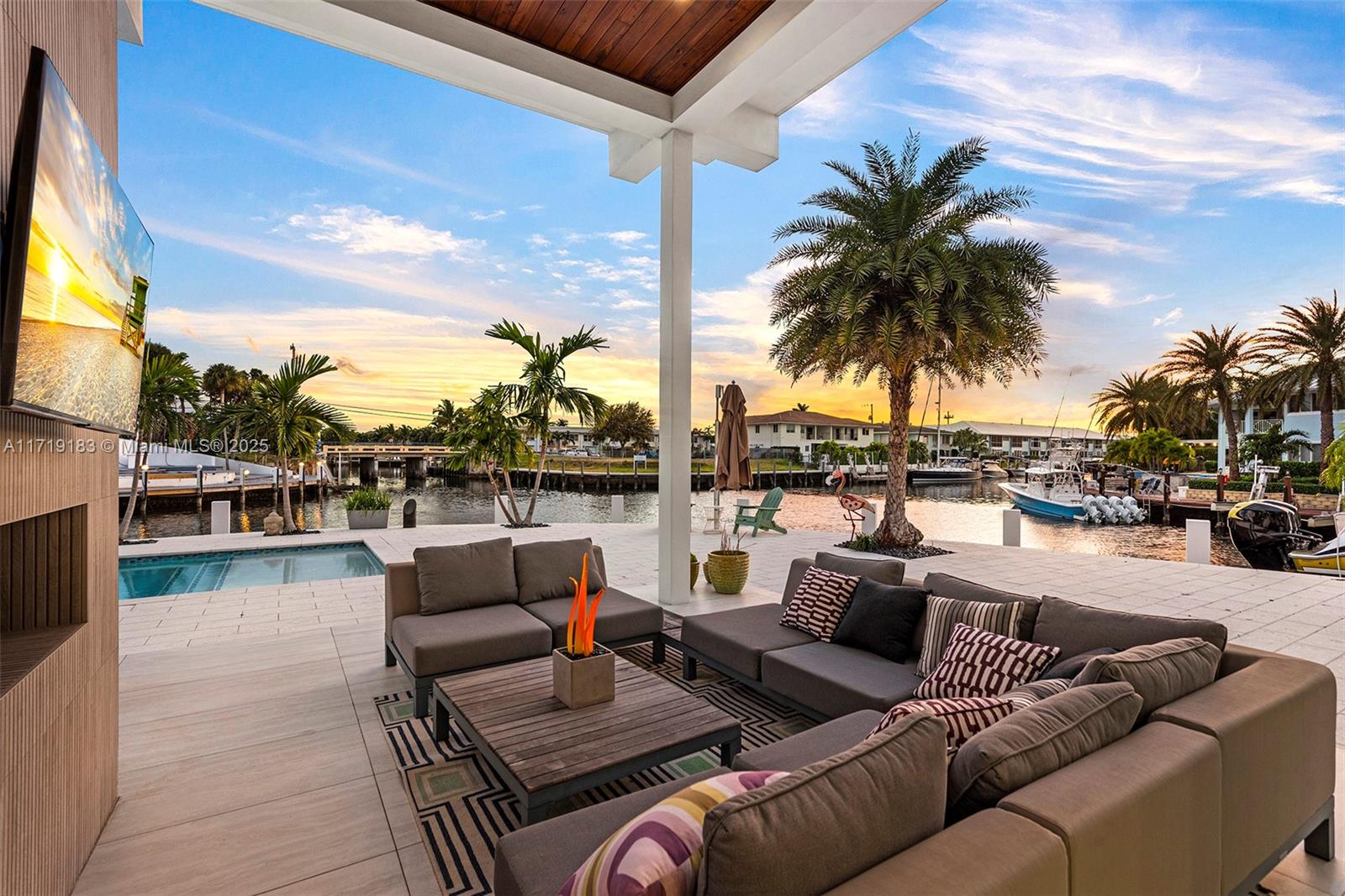 3701 NE 26th Ave Lighthouse Point, FL 33064