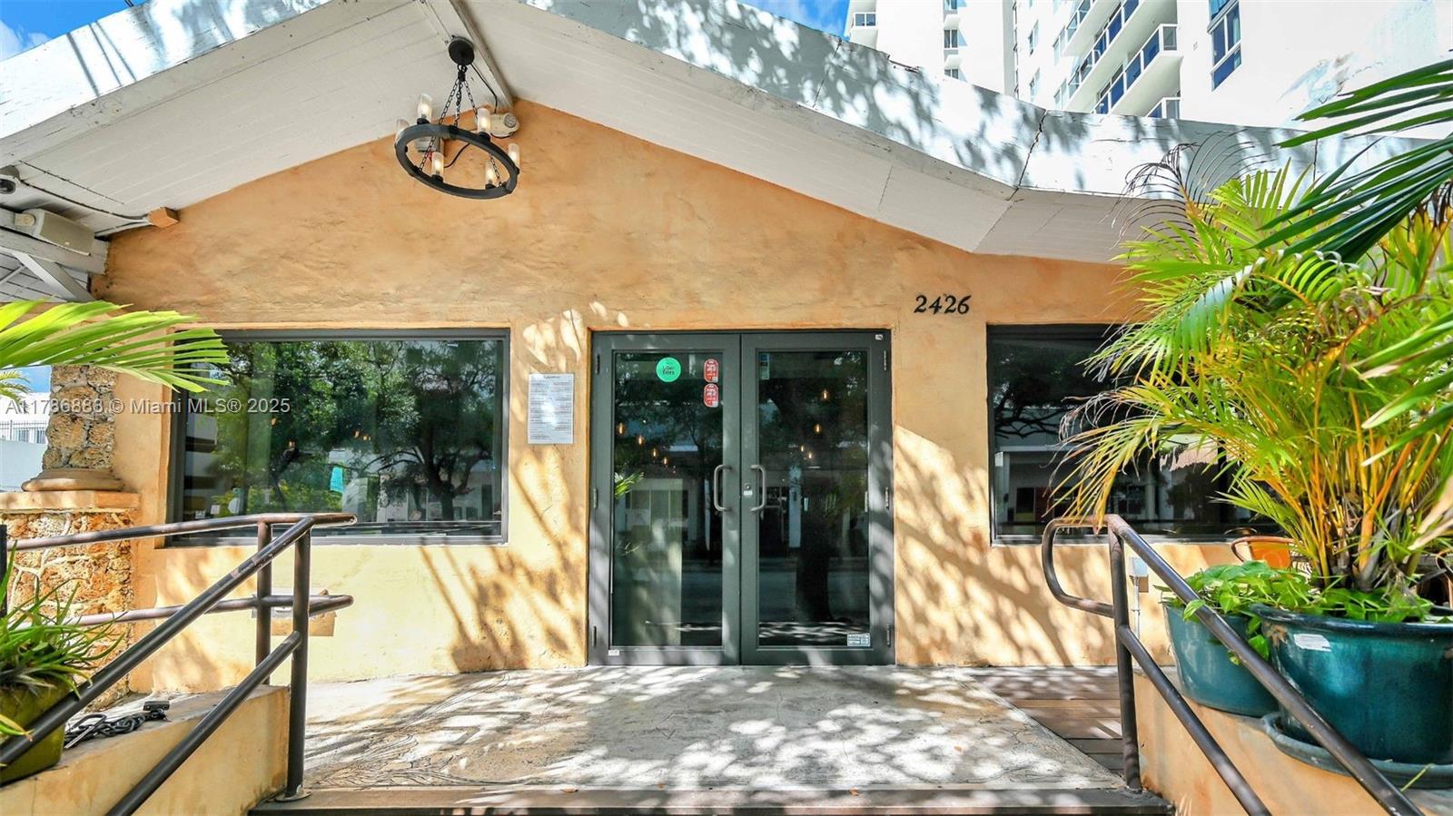 2426 NE 2nd Ave,Miami, FL 33137