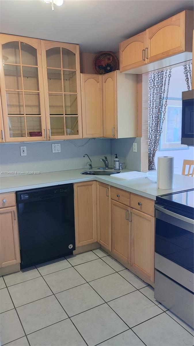 2101 Atlantic Shores Blvd #415 Hallandale Beach, FL 33009