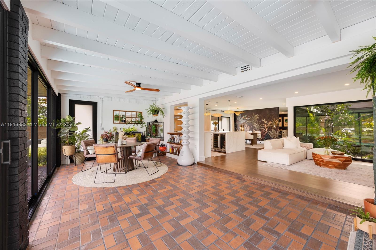 9670 SW 96th Ct Miami, FL 33176