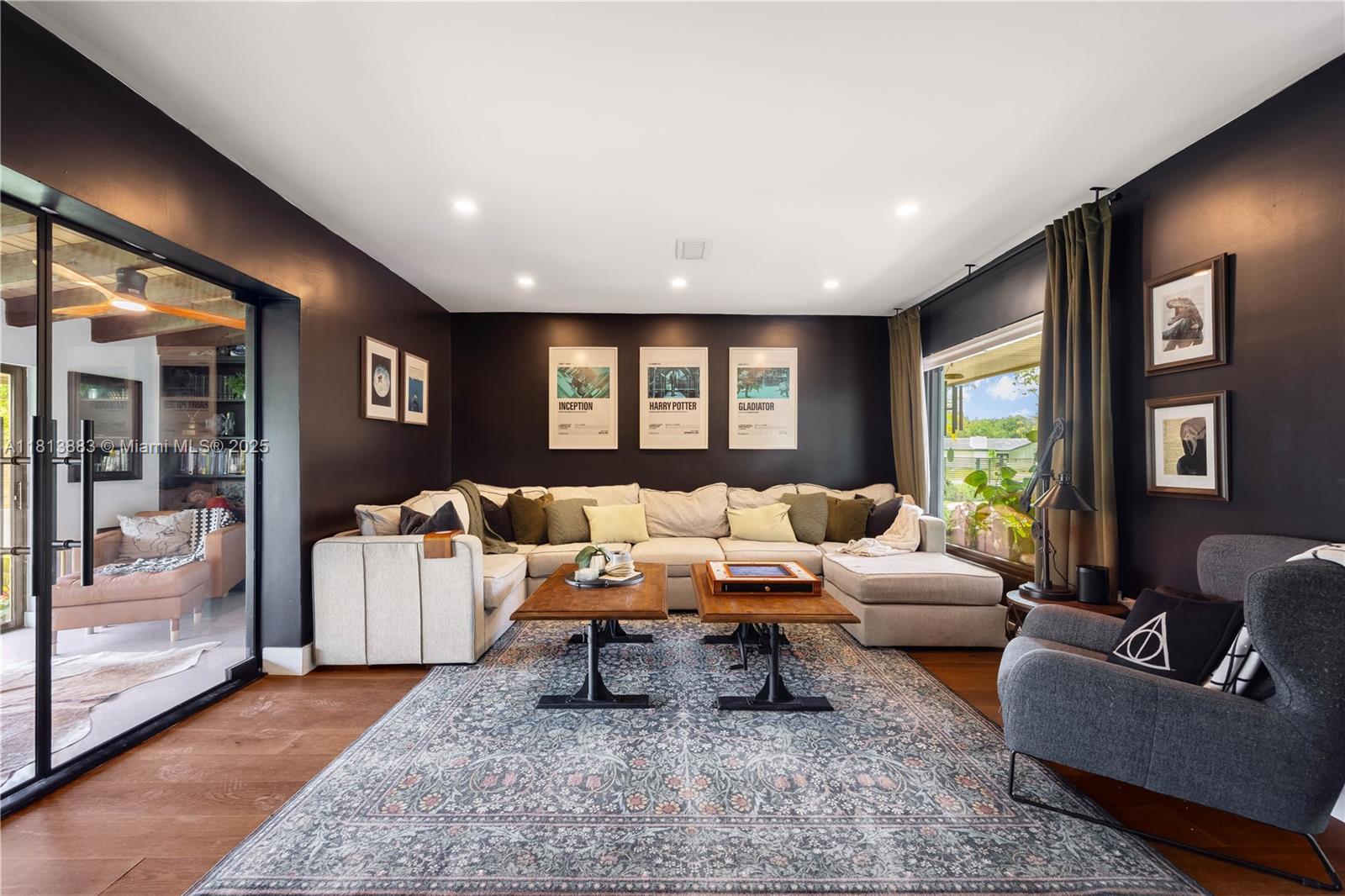 9670 SW 96th Ct Miami, FL 33176