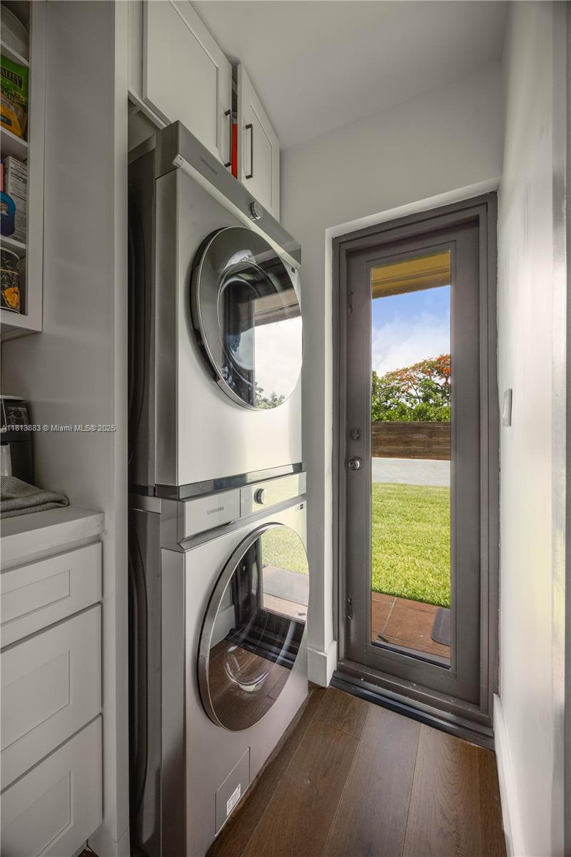 9670 SW 96th Ct Miami, FL 33176