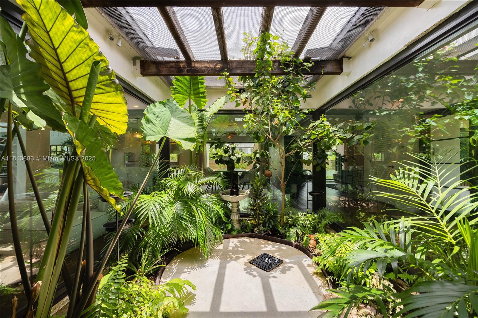 9670 SW 96th Ct Miami, FL 33176