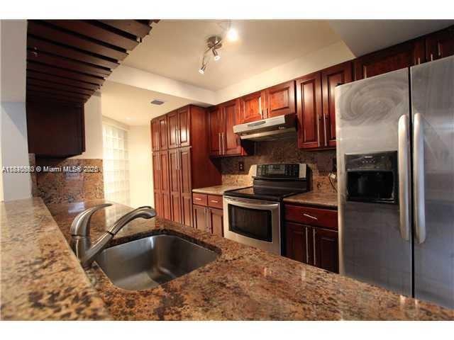 21075 NE 34th Ave #103-2