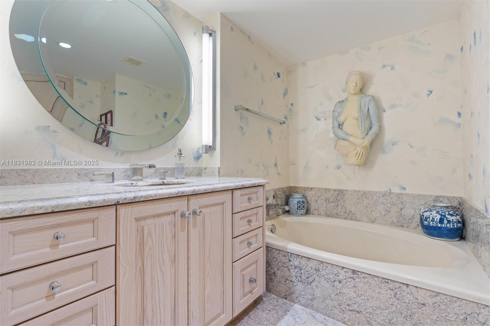 2200 S Ocean Ln #1501-2 Fort Lauderdale, FL 33316