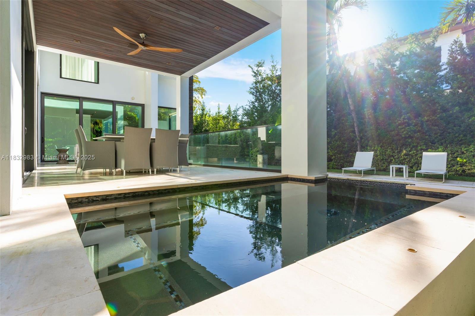 124 Park Dr Bal Harbour, FL 33154 124 Park Dr Bal Harbour, FL 33154