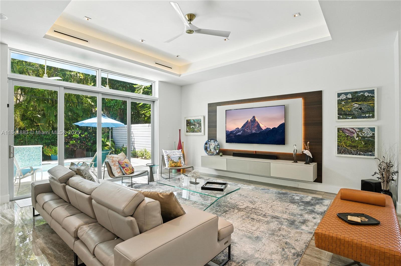 4048 Malaga Ave Miami, FL 33133