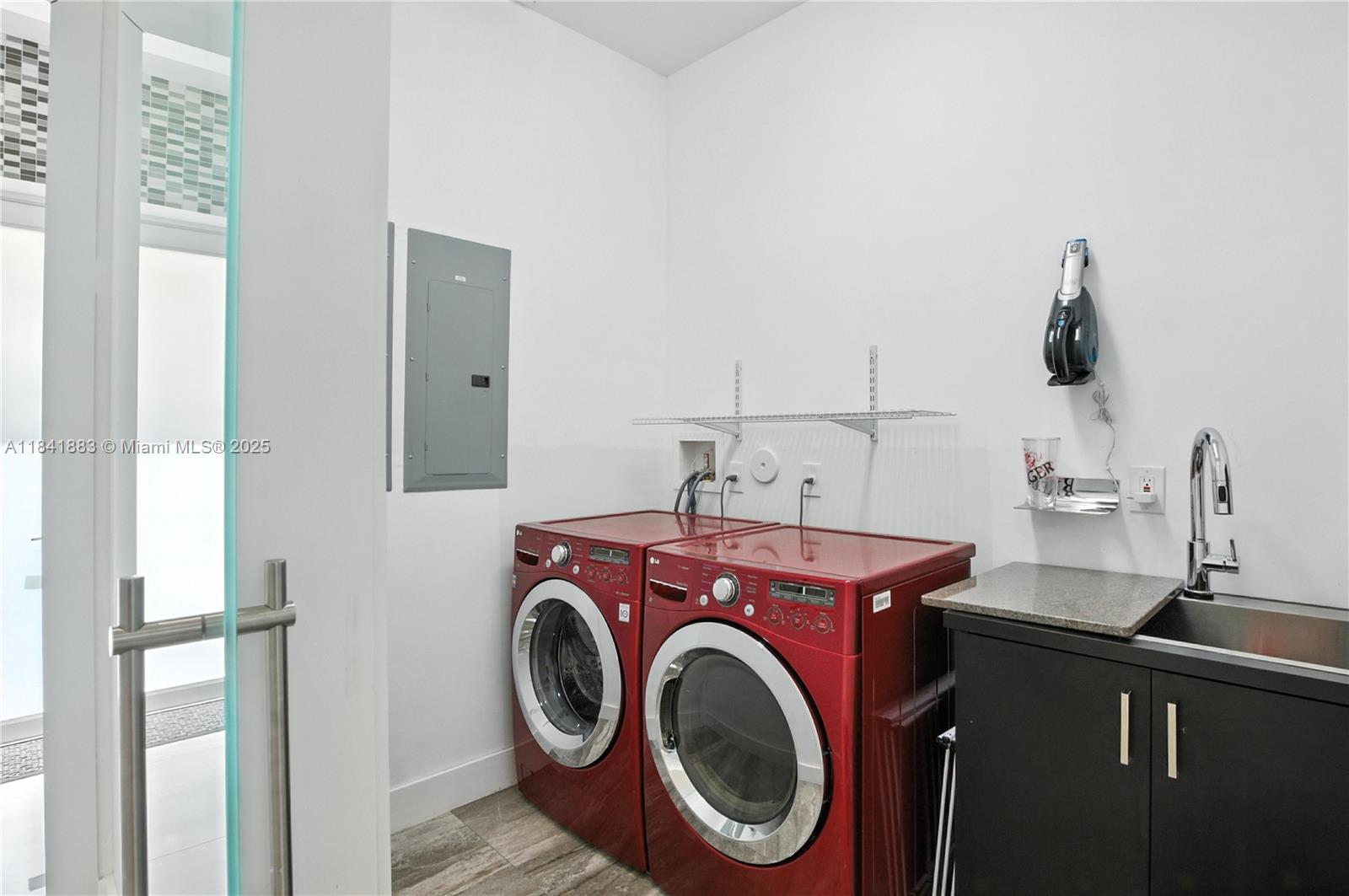 4048 Malaga Ave Miami, FL 33133