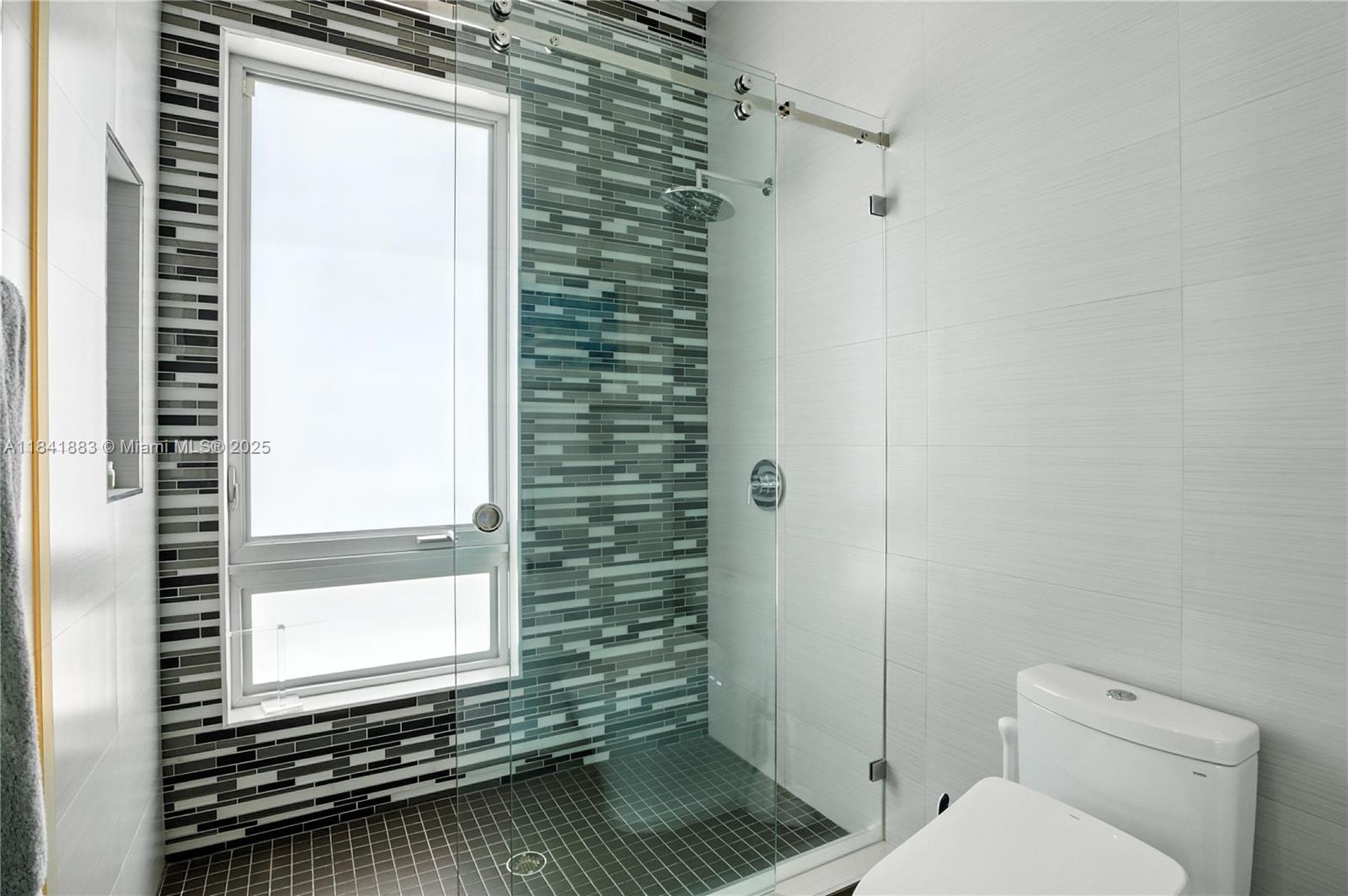 4048 Malaga Ave Miami, FL 33133