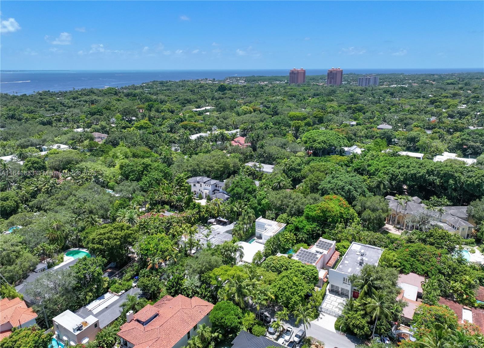 4048 Malaga Ave Miami, FL 33133