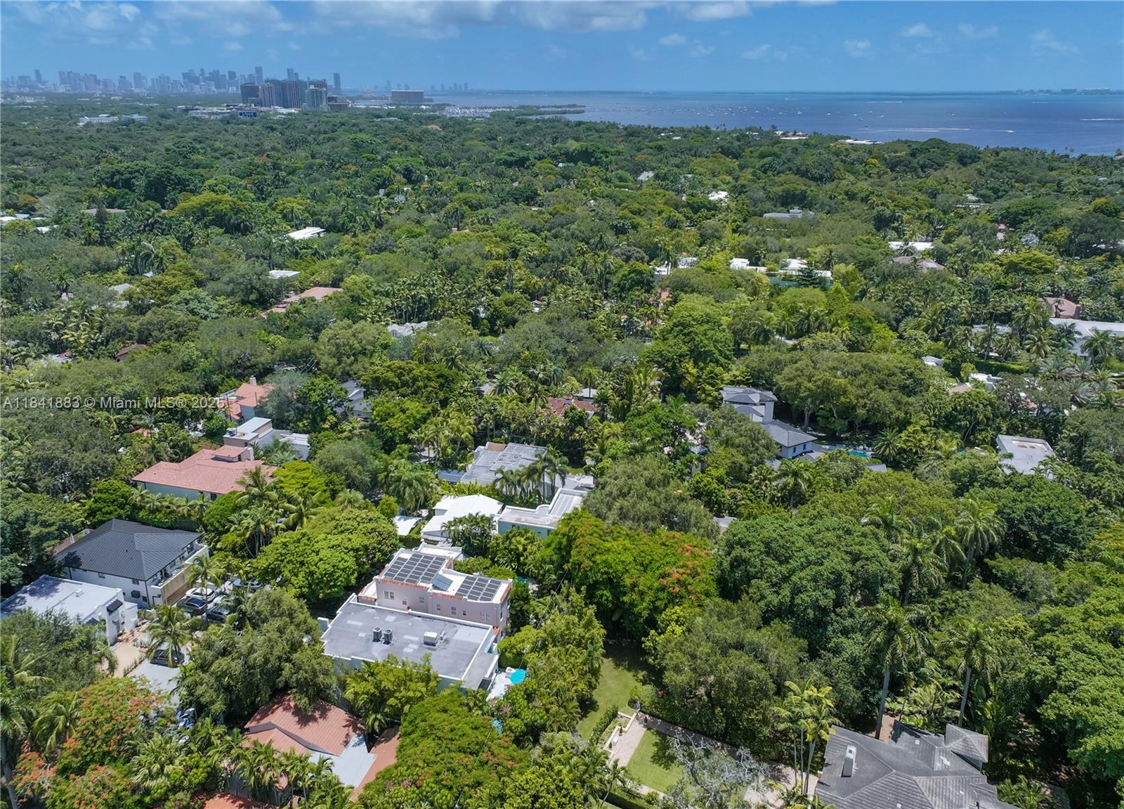 4048 Malaga Ave Miami, FL 33133